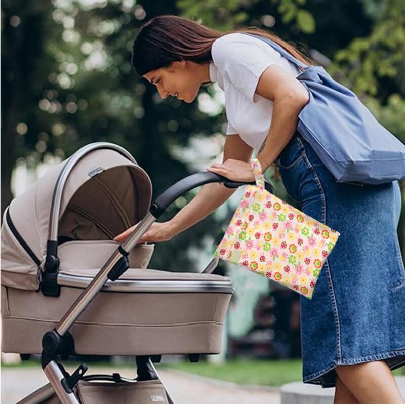 PLABBDPL 2 Stück Windeltasche, Baby Nasstaschen für Stoffwindeln Wiederverwendbarem, Wetbag Organiser Beutel Nasstaschen für Kleinkind Windeln Reisen Gym Strand Pool – Bild 6