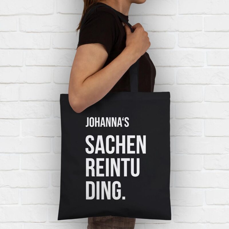 Geschenk mit Namen personalisiert by Shirtracer - Baumwolltasche - Sachenreintuding I Sachen Reintu Ding Name | Stoffbeutel mit Spruch – Bild 3