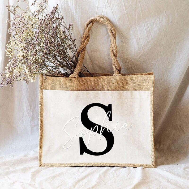 Nachhaltige Jute-Tasche mit deinem Name & Initial personalisiert | Geschenkidee Geschenk-Tasche Jute-Beutel Einkaufstasche aus Jute und Baumwolle – Bild 2