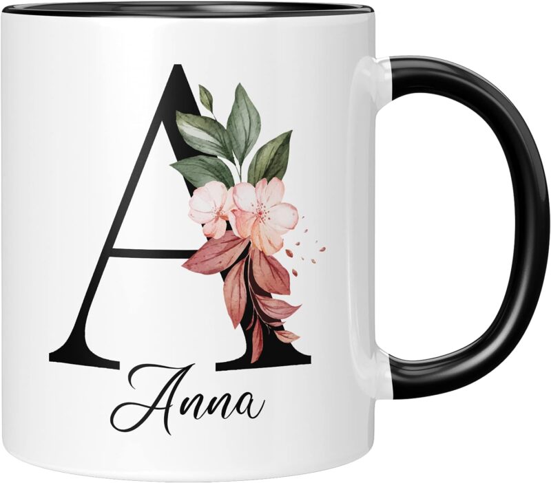 Personalisierte Tasse - "Namens-Tasse mit Blumen Motiv" - mit Ihrem Anfangsbuchstaben und Namen - personalisiert - Geburtstag - Kaffeetasse - beidseitig bedruckt - Geschenke für Frauen (Schwarz) – Bild 2