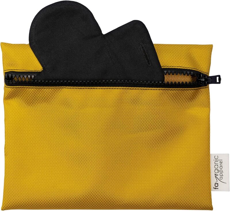 fayrganic apparel | nachhaltiger Wetbag | Nasstasche | Nässeschutzbeutel | Wetbag für Periodenunterwäsche (Goldgelb, Stoff: 100% Recycling Polyester | Reißverschluss: 91,4% recyceltes Material) – Bild 2