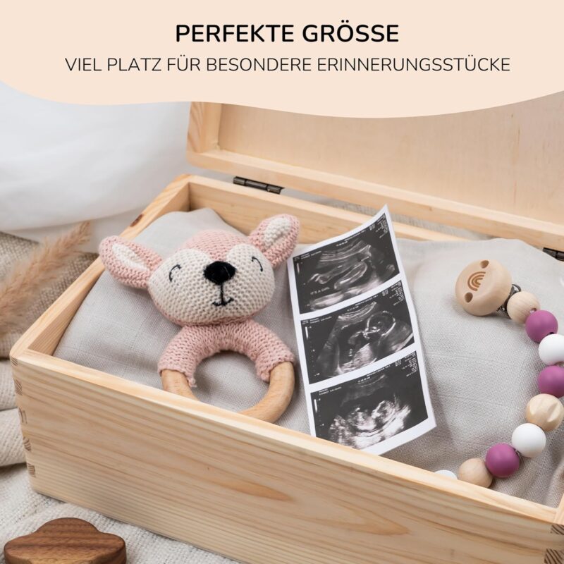 KIDSMOOD - Personalisierte Erinnerungsbox Baby, Holzkiste mit Deckel, Erinnerungskiste als Geschenkidee zur Geburt oder zum Geburtstag für Mädchen und Jungen, Baby-Box mit Namen – Bild 6