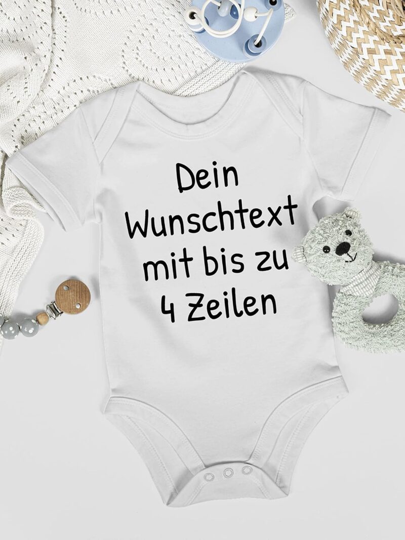 Geschenk mit Namen personalisiert by Shirtracer - Baby Body Junge Mädchen - Aufdruck selbst gestalten - Wunschdruck Text Namen – Bild 9